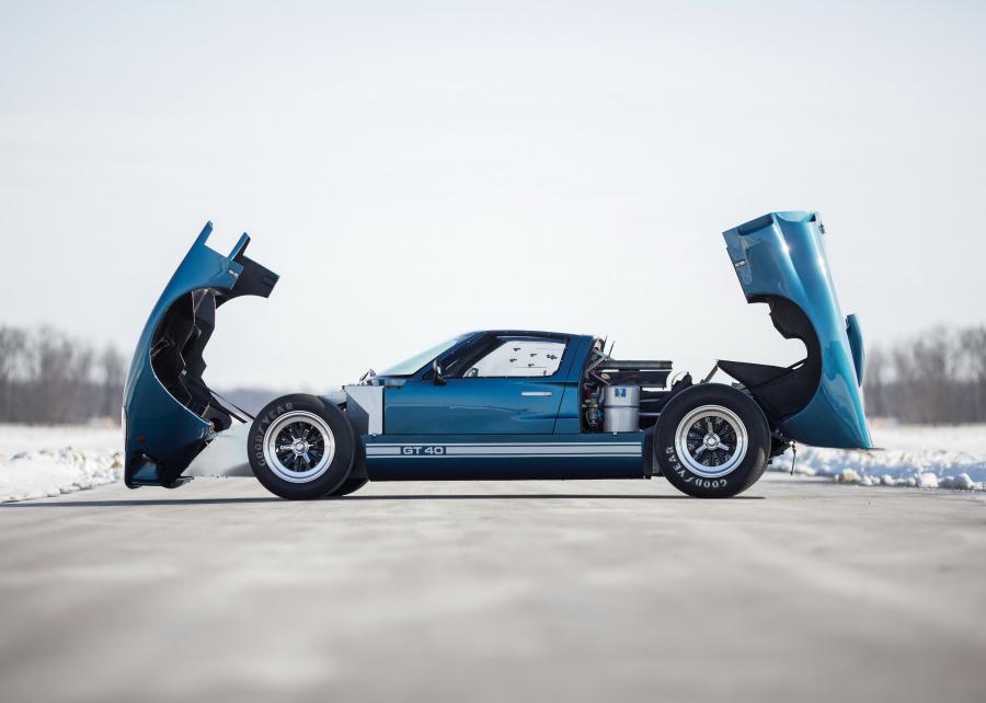 Ford GT40 Lightweight Spyder by Safir 1992 года  (фото 9 из 12)